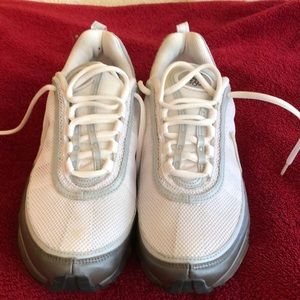 WMNS Brand New Air Max 360 Nike White / Pink